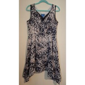 Simply Vera Vera Wang Size Medium Floral Dress Black Grey White Sleeveless